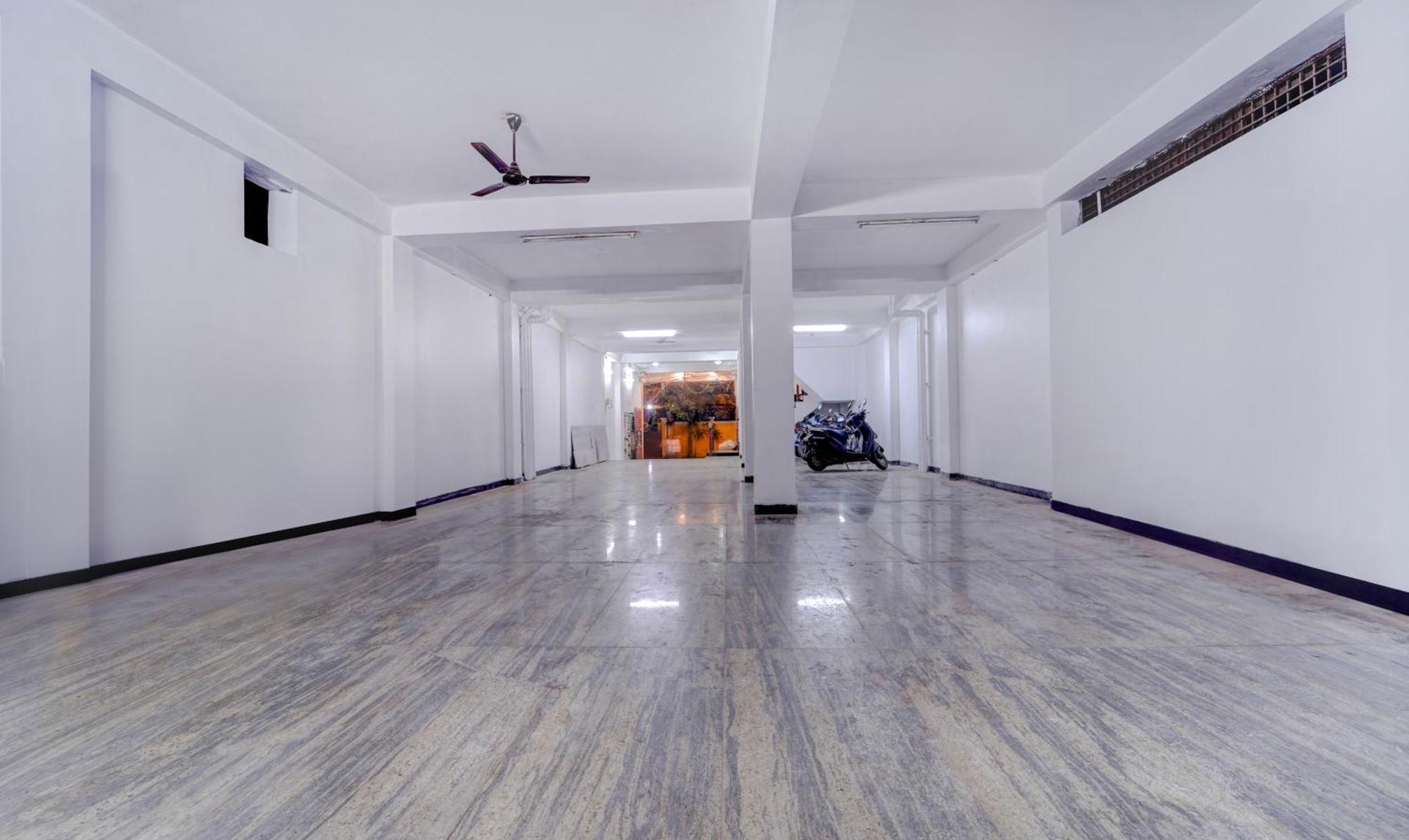 Itsy Hotels Prakasam Residency Пондичерри Экстерьер фото